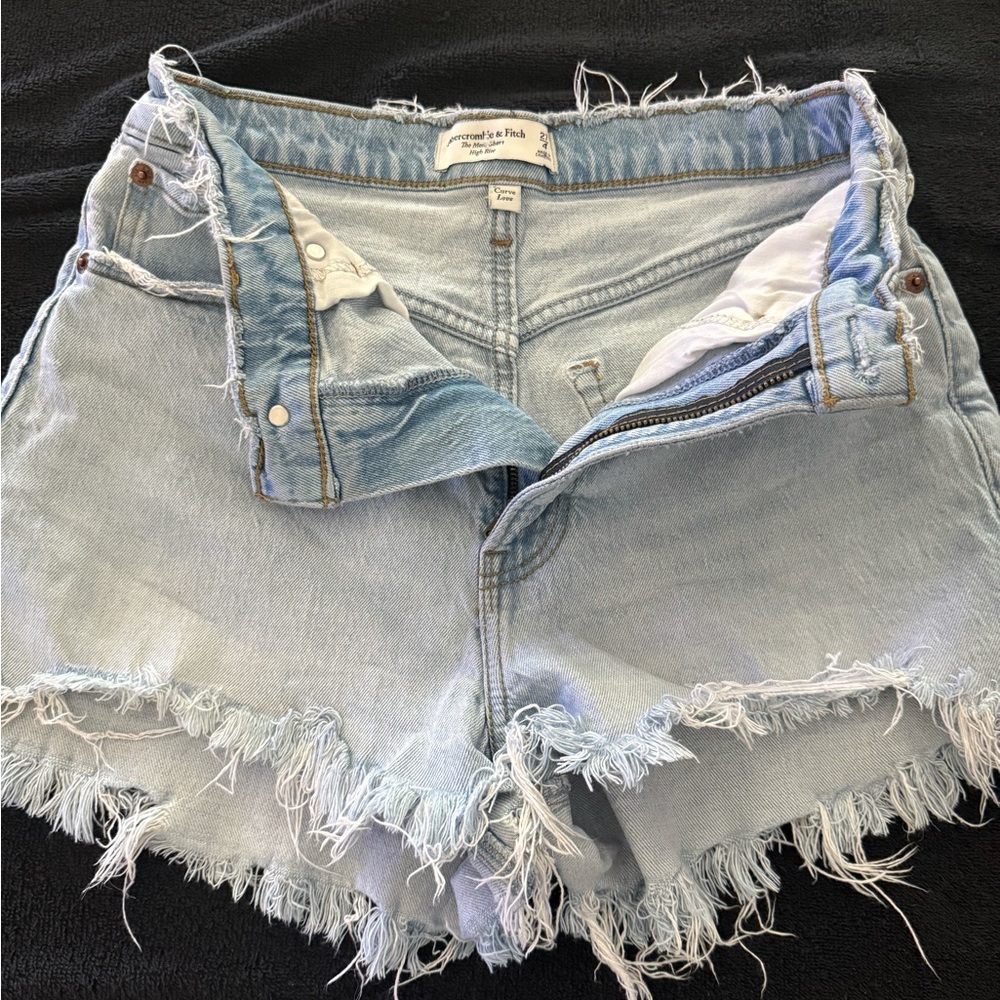 Abercrombie shorts